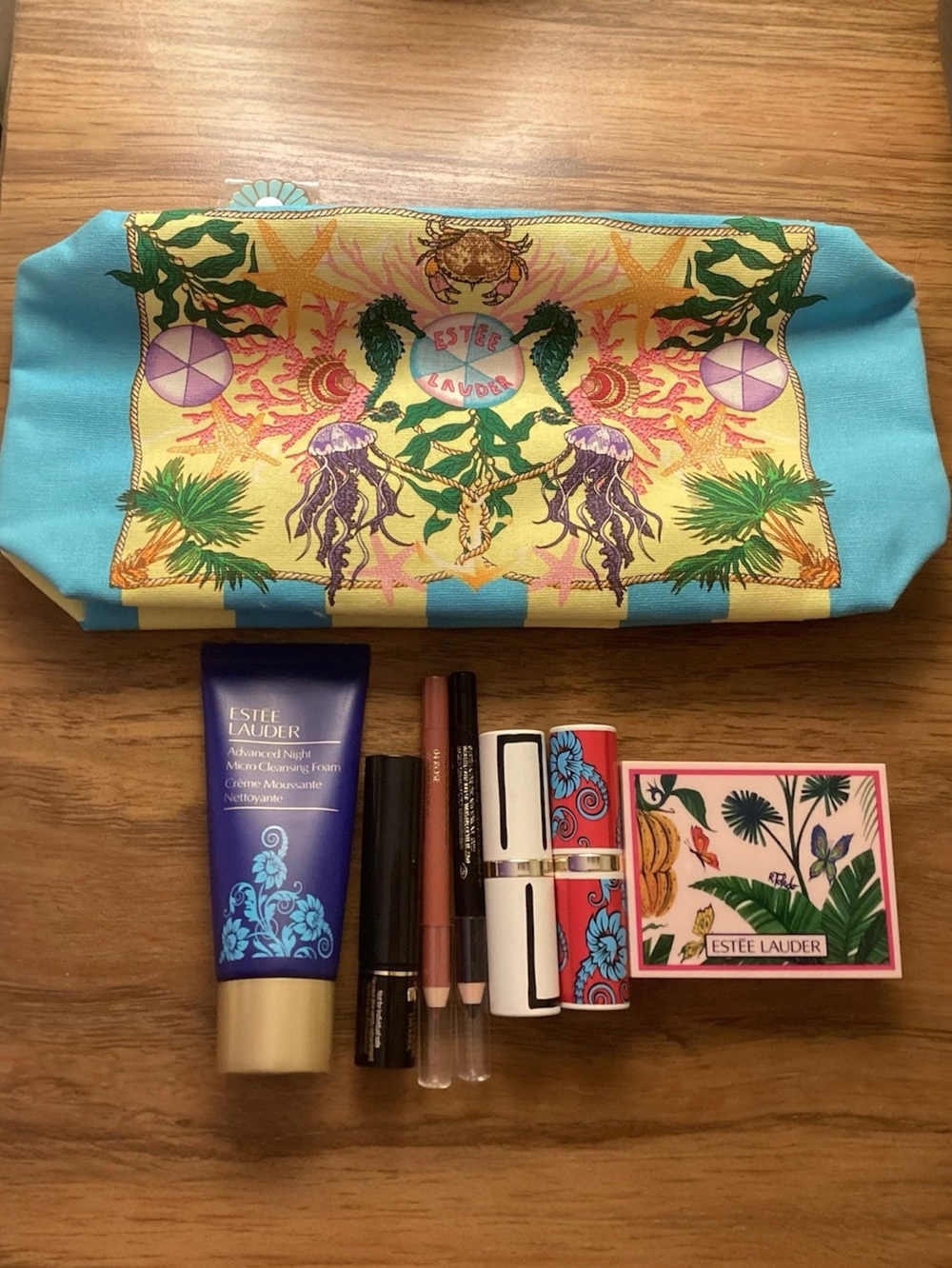 Estée Lauder Makeup Bundle